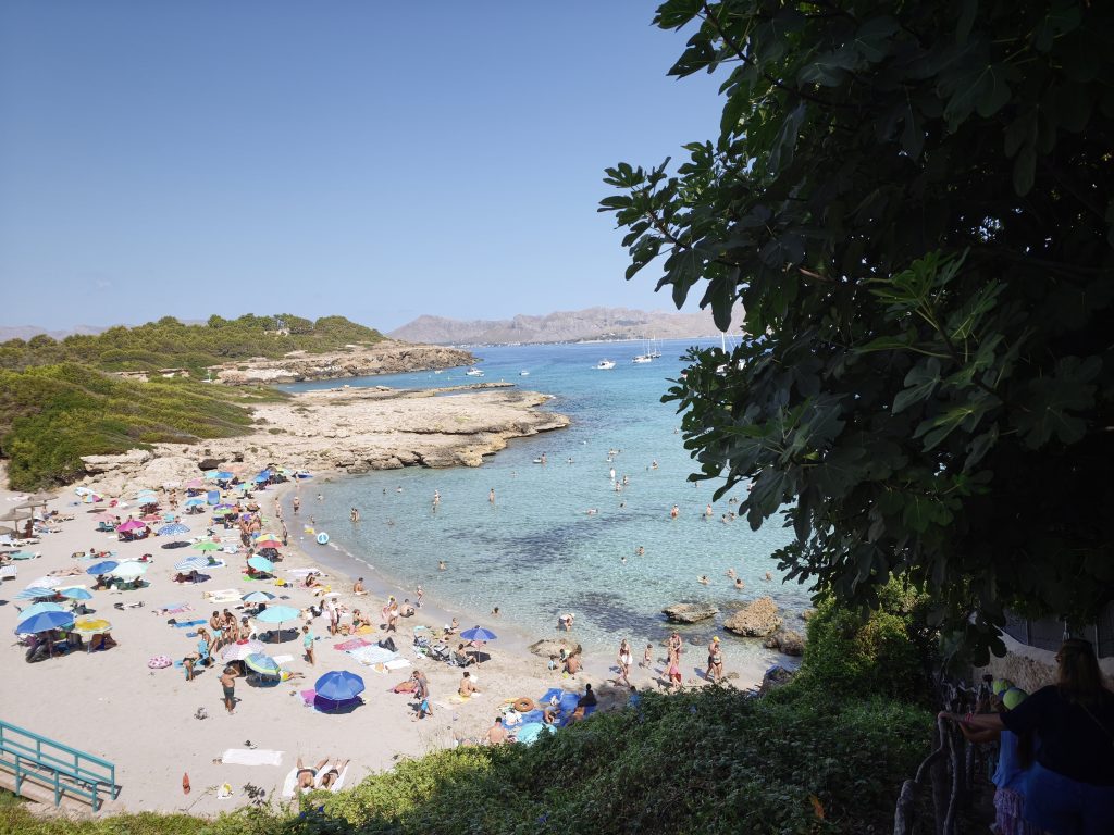 Platja de Sa Font de Sant Joan + platja de sant pere